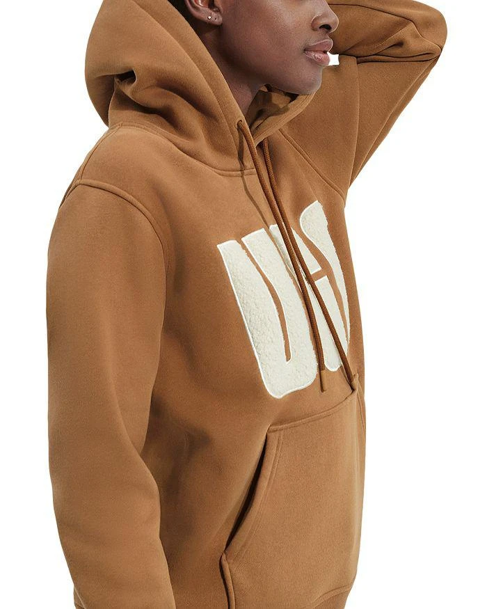 商品UGG|Rey UGGFluff Logo Hoodie,价格¥739,第3张图片详细描述