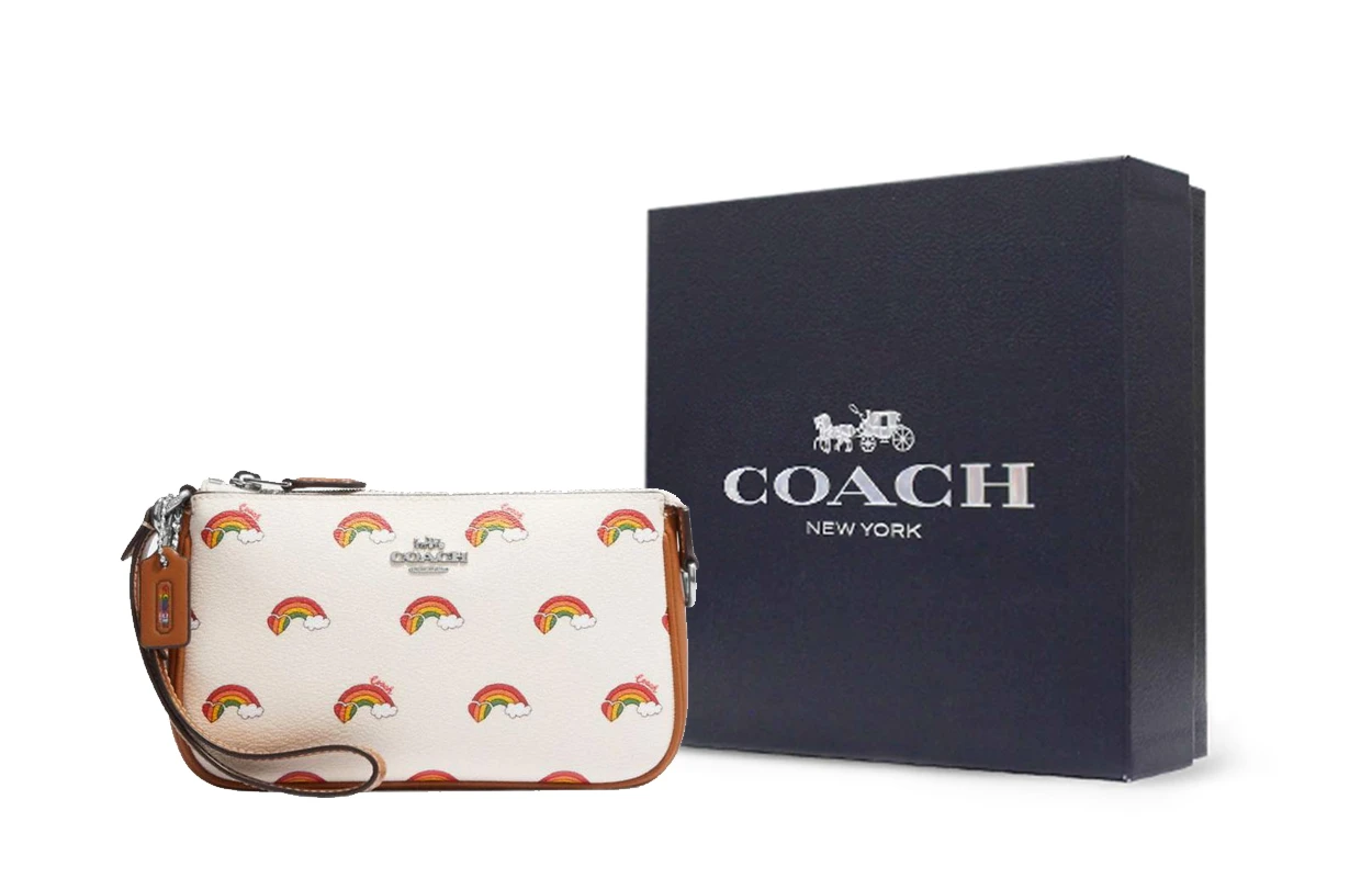 商品[国内直发] Coach|蔻驰 Nolita 19 银色字母徽标Logo彩虹印花 帆布配皮 麻将包收纳包手拿包 小号 女款 米白拼棕色,价格¥770,第8张图片详细描述