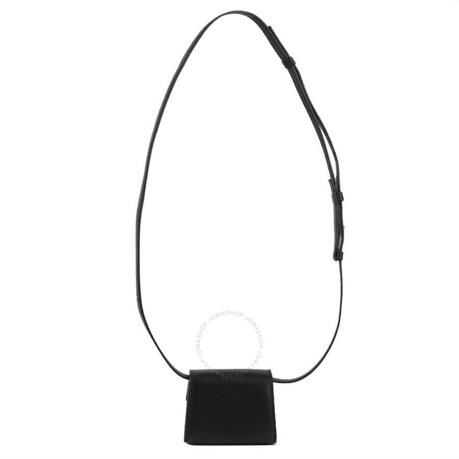 【FERRAGAMO】STRAP CARD HOLDER Amazon.com: Salvatore Ferragamo Black Leather Gancini Card
