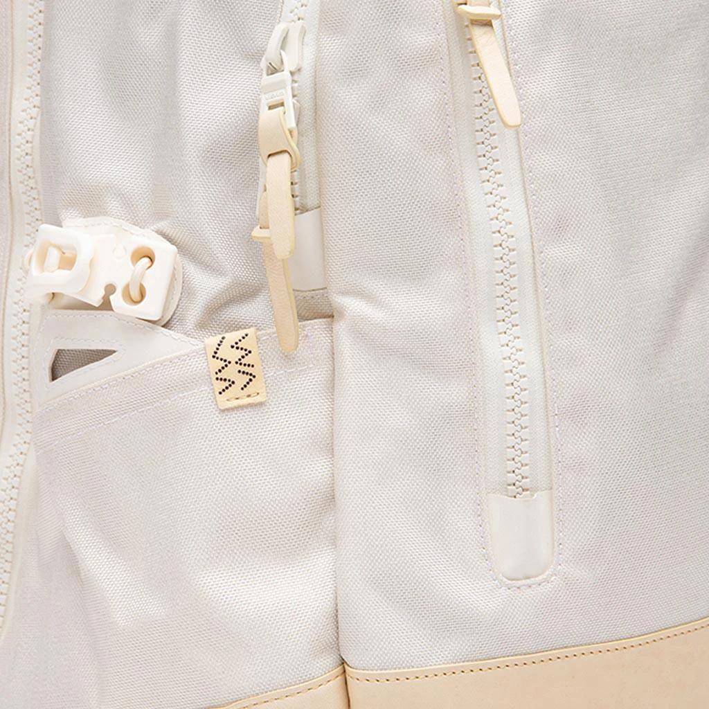 商品VisVim|Visvim Cordura 20XL - Off-White Backpack,价格¥8270,第3张图片详细描述