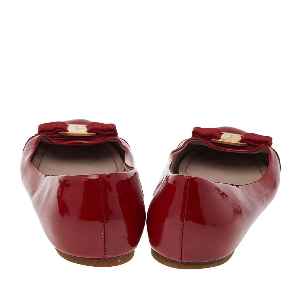 商品[二手商品] Salvatore Ferragamo|Salvatore Ferragamo Red Patent Leather Vara Bow Ballet Flats Size 40,价格¥952,第5张图片详细描述