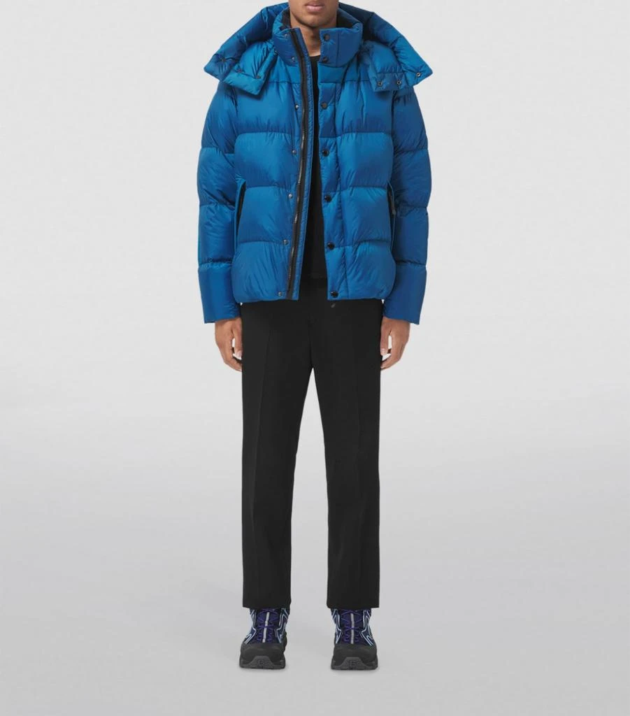 Detachable-Sleeve Puffer Jacket 商品
