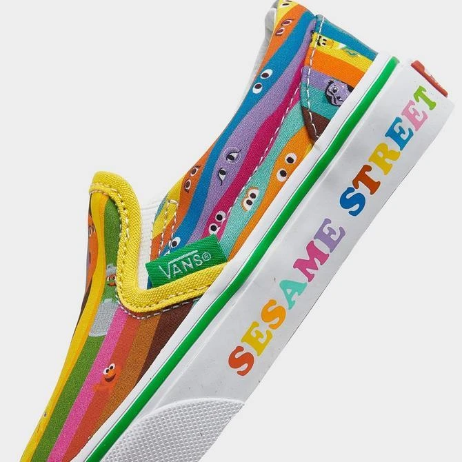 商品Vans|Little Kids' Vans x Sesame Street Classic Slip-On Casual Shoes,价格¥338,第3张图片详细描述