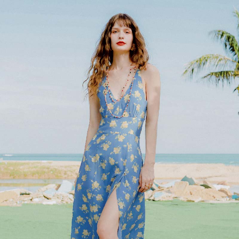 Frida蓝色洋牡丹侧开衩后背环扣设计法式连衣裙 | Frida Dress - Blue Floral 商品第1张图片规格展示