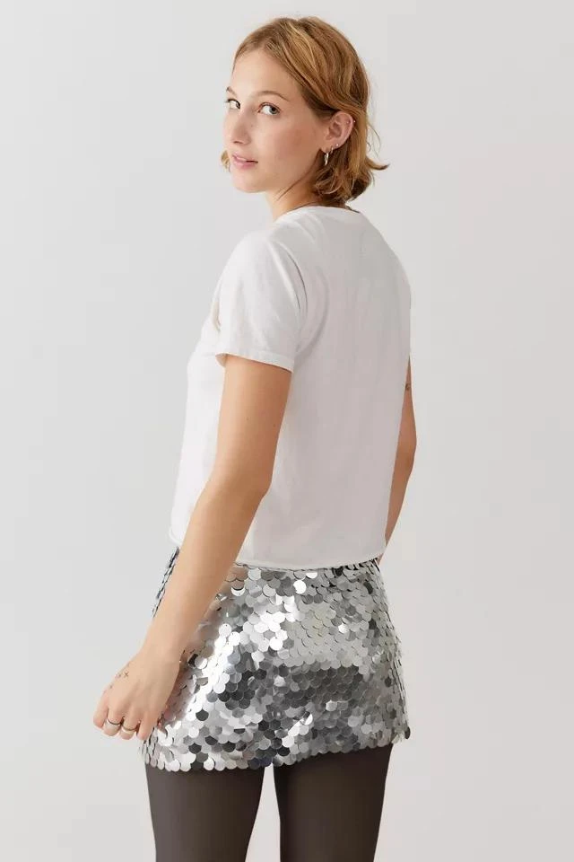 商品Urban Outfitters|UO Zinnia Sequin Low-Rise Mini Skirt,价格¥151,第3张图片详细描述