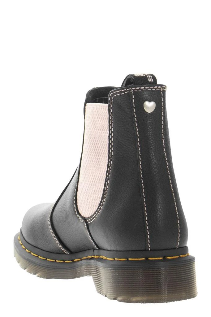 商品Dr. Martens|DR. MARTENS Chelsea 2976 Leather,价格¥990,第3张图片详细描述