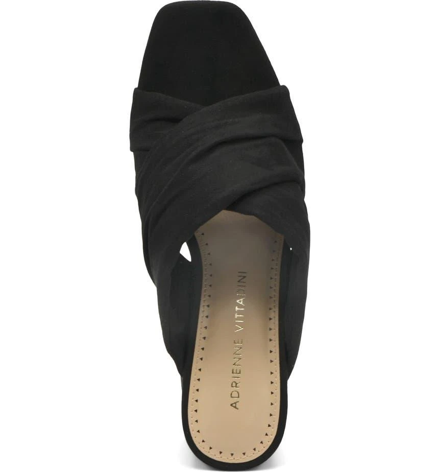 商品Adrienne Vittadini|Genie Crossover Sandal,价格¥104,第4张图片详细描述