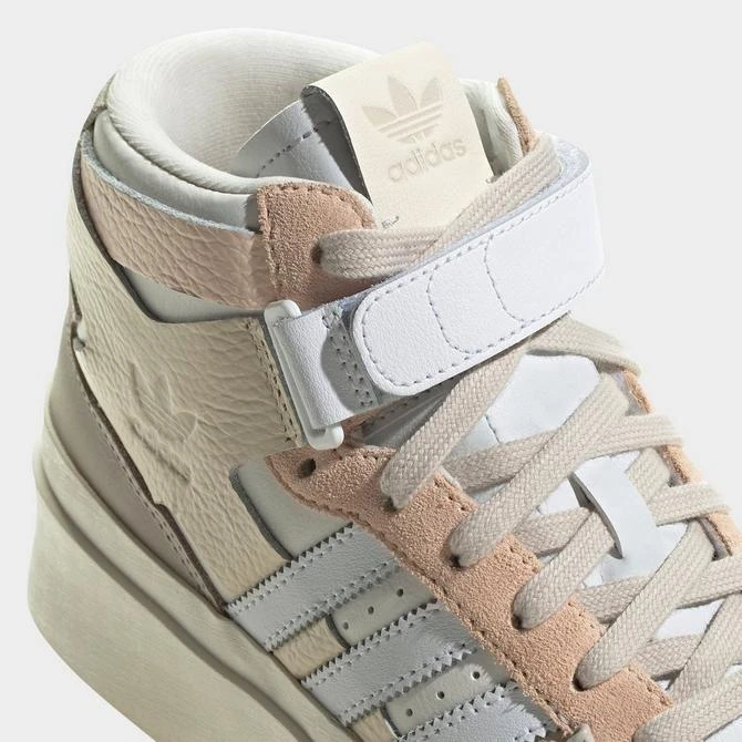 商品Adidas|Women's adidas Originals Forum Bonega Mid Casual Shoes,价格¥900,第3张图片详细描述