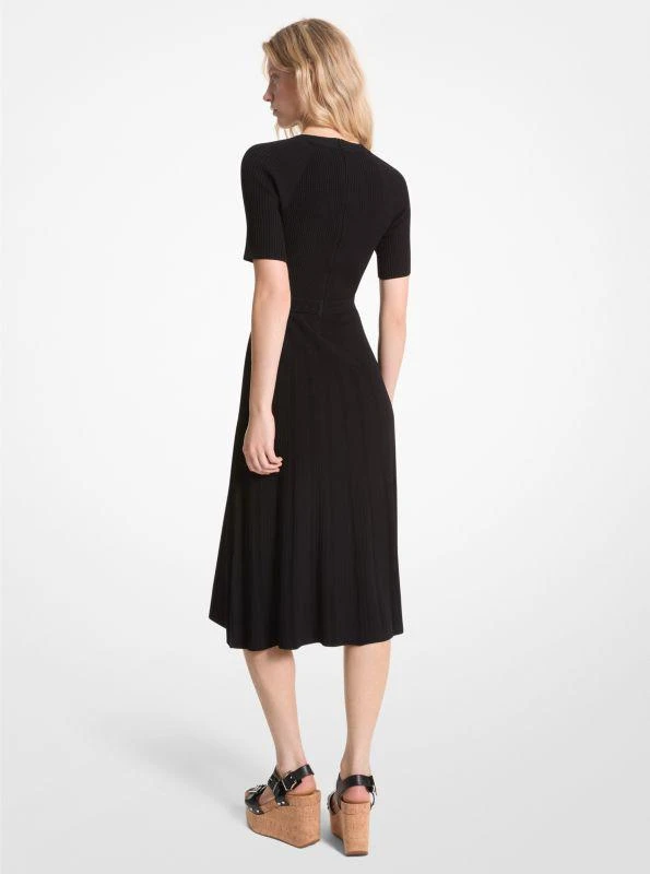 商品Michael Kors|Ribbed Stretch Knit Button Midi Dress,价格¥525,第2张图片详细描述