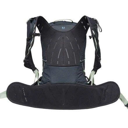 商品Black Diamond|Pursuit 30L Backpack - Women's,价格¥963,第3张图片详细描述