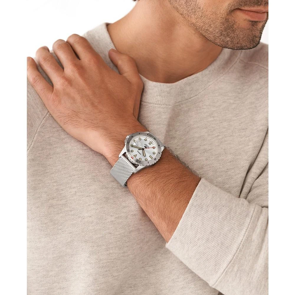 商品Fossil|Men's Fossil Blue Silver-Tone Stainless Steel Mesh Watch, 42mm,价格¥773,第4张图片详细描述