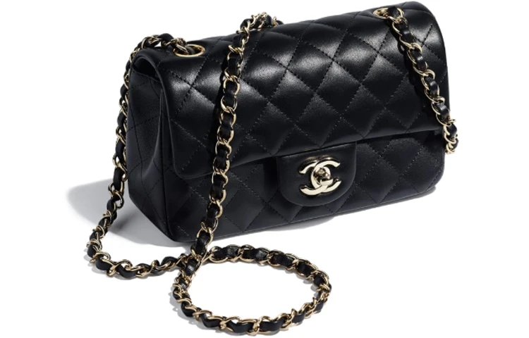 商品[国内直发] Chanel|香奈儿 Classic Flap CF 菱格金扣链条肩带 大mini 羊皮革 口盖包单肩斜挎包 迷你 女款 黑色,价格¥52923,第4张图片详细描述