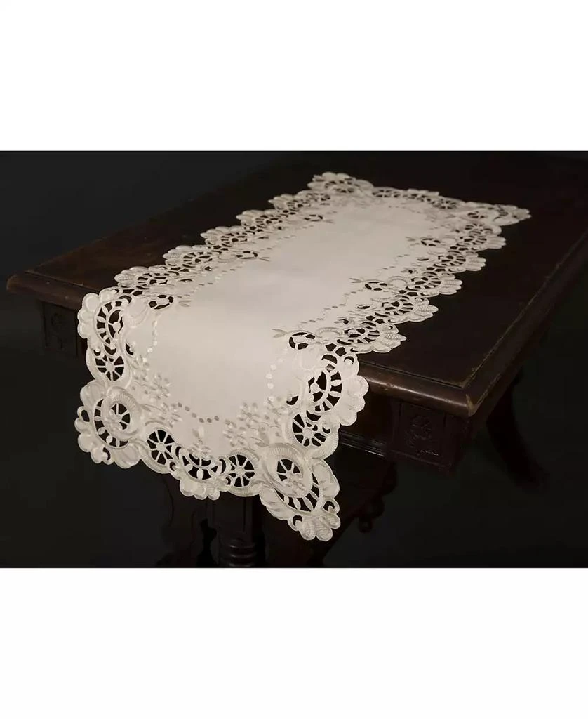 商品Xia Home Fashions|Scalloped Lace Embroidered Cutwork Table Runner, 15" x 34",价格¥201,第4张图片详细描述