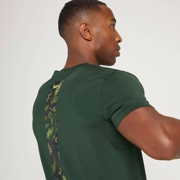 商品Myprotein|MP Men's Adapt Camo Print Short Sleeve T-Shirt - Dark Green,价格¥194,第5张图片详细描述