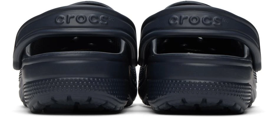 商品Crocs|Navy Classic Clogs,价格¥202,第2张图片详细描述