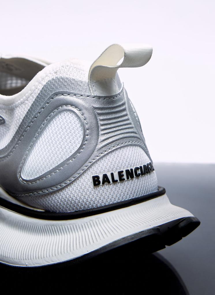 スニーカー BALENCIAGA 'Circuit' sneakers Gray Balenciaga Men's Circuit Mesh Runner Sneakers | Neiman Marcus