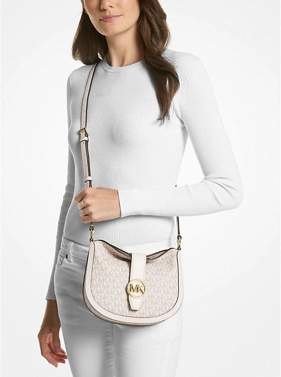 商品Michael Kors|Gabby Small Signature Logo Hobo Crossbody Bag,价格¥443,第3张图片详细描述