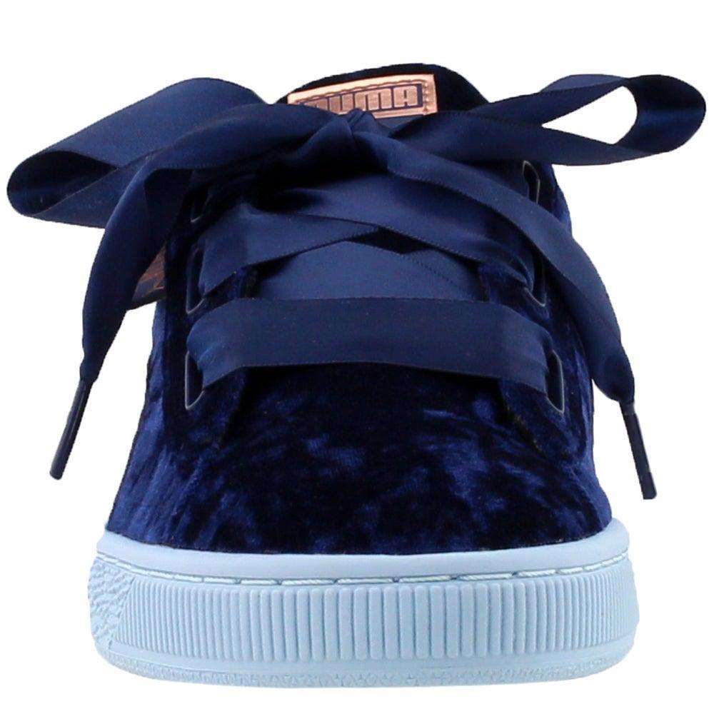 商品Puma|Basket Heart Velour Sneakers (Big Kid),价格¥283,第7张图片详细描述