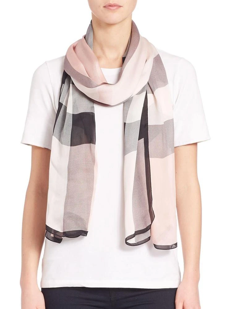 商品Burberry|Mega Check Ultra-Washed Satin Scarf,价格¥3373,第1张图片