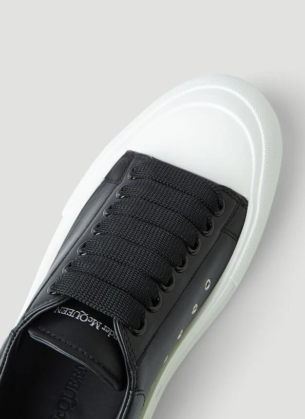 商品Alexander McQueen|Deck Lace-Up Plimsoll Sneakers in Black,价格¥2584,第5张图片详细描述