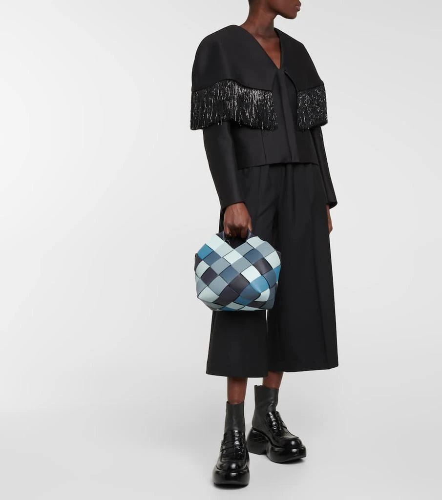 商品Loewe|Surplus S号编织皮革托特包,价格¥21025,第5张图片详细描述