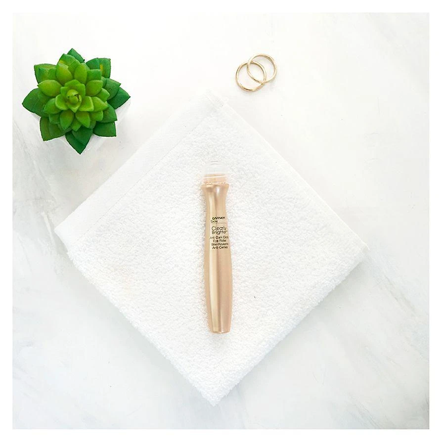 Clearly Brighter Sheer Tinted Eye Roller 商品