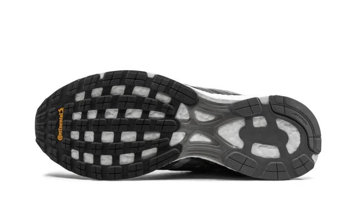 Adidas AdiZero Adios UNDFTD 商品