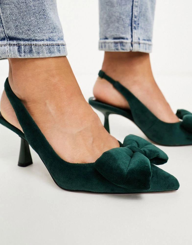 商品ASOS|ASOS DESIGN Wide Fit Scarlett bow detail mid heeled shoes in green,价格¥220,第2张图片详细描述