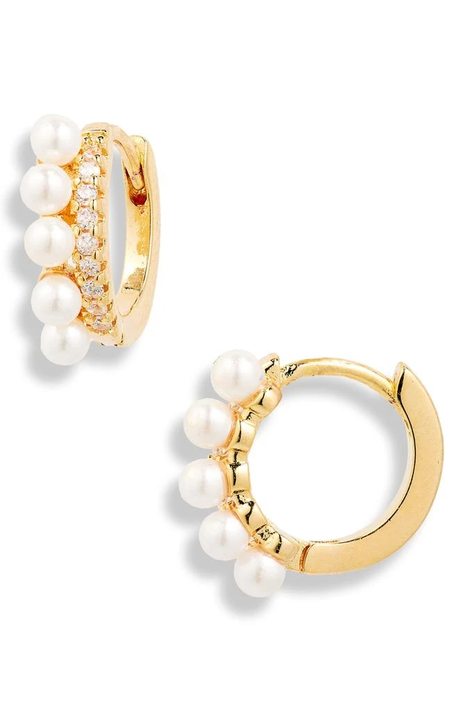 商品Nordstrom|Cubic Zirconia & Faux Pearl Huggie Hoop Earrings,价格¥78,第1张图片