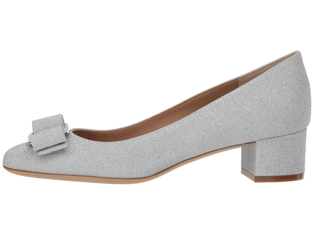 商品Salvatore Ferragamo|Vara Glitter Pump,价格¥4799,第4张图片详细描述