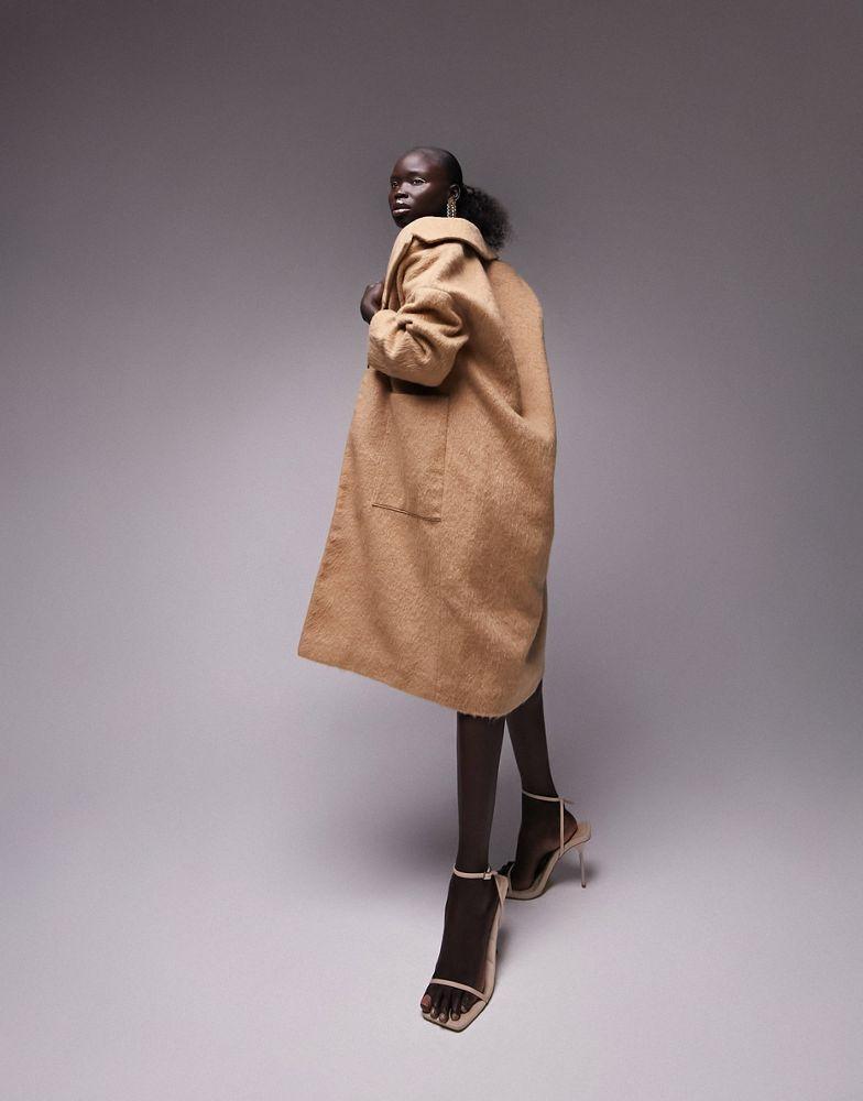 商品Topshop|Topshop Petite longline chuck-on brushed coat in camel,价格¥492,第5张图片详细描述