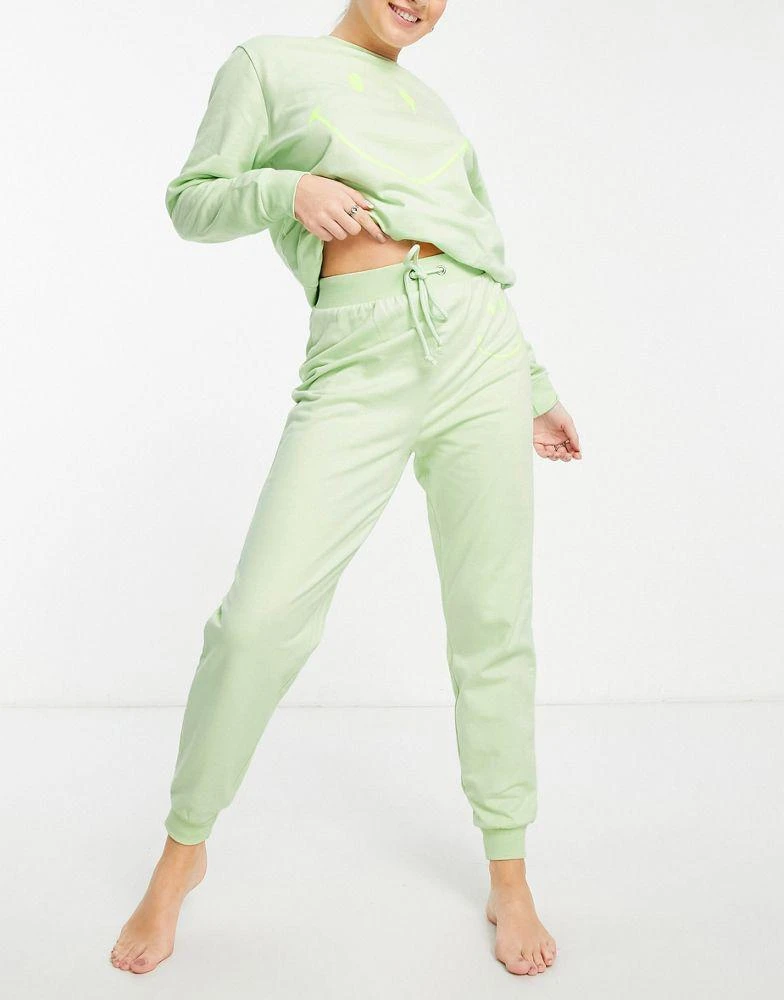 商品ASOS|ASOS DESIGN lounge co-ord Smiley jogger in lime,价格¥94,第4张图片详细描述