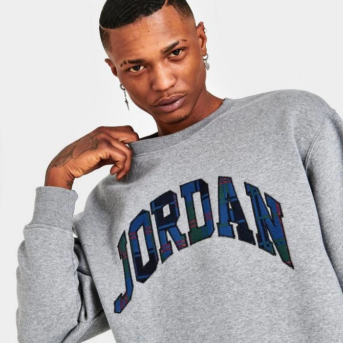 Men's Jordan Essential Holiday Fleece Crewneck Sweatshirt 商品