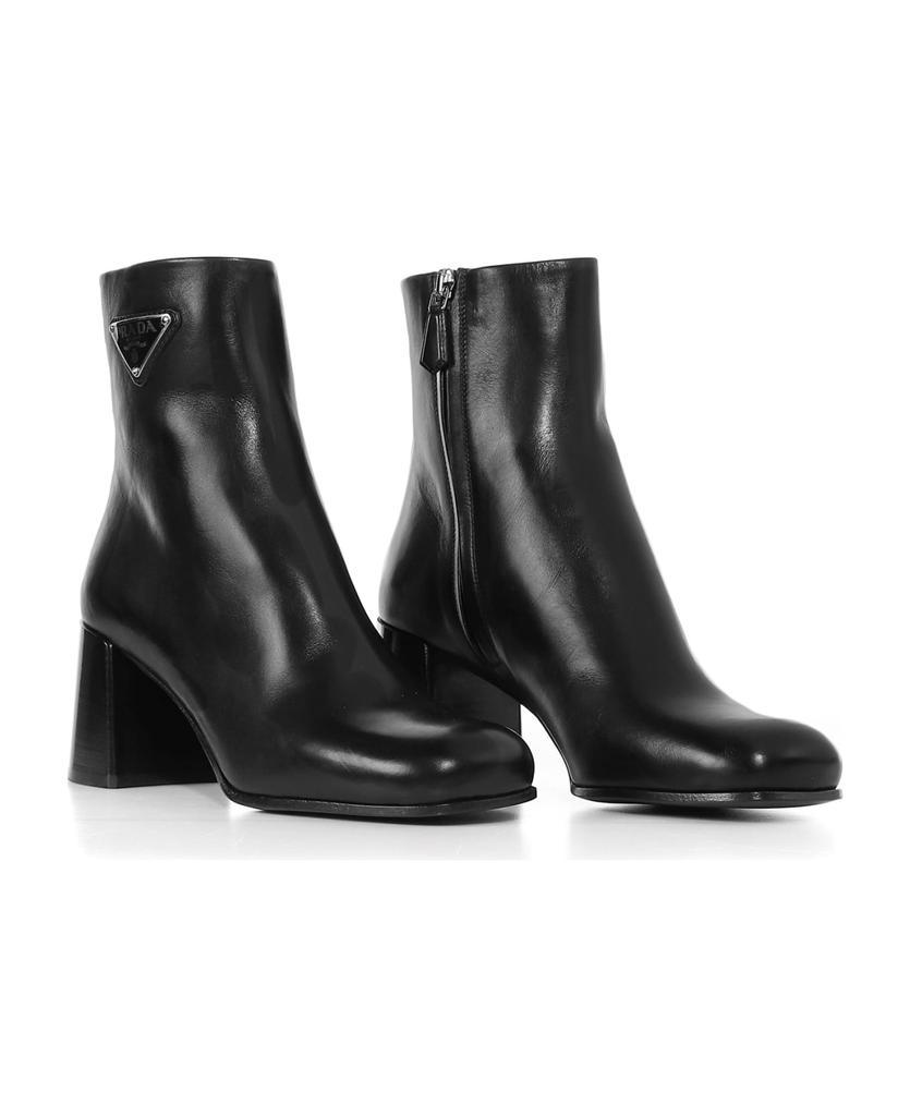 商品Prada|Ankle Boot With Heel And Zip,价格¥7394,第4张图片详细描述