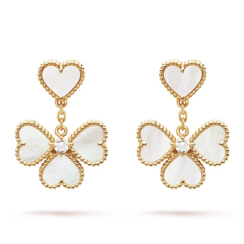 商品Van Cleef & Arpels| Van Cleef & Arpels/梵克雅宝 经典Sweet Alhambra effeuillage系列 18K金黄金镶嵌白色珍珠母贝镶钻四叶草心形耳坠VCARN5PQ00,价格¥54375,第1张图片