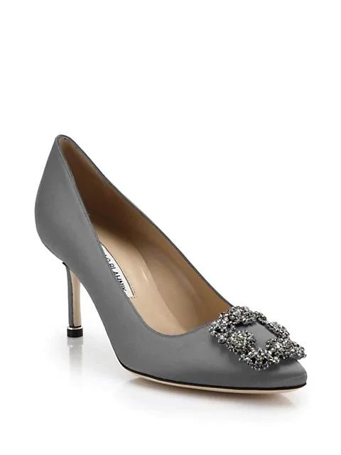 商品Manolo Blahnik|Hangisi 70 水钻扣绸缎高跟鞋,价格¥7490,第1张图片