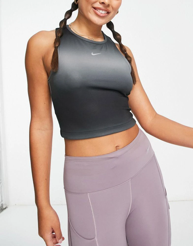 商品NIKE|Nike Running Swoosh gradient cropped tank in black,价格¥79,第2张图片详细描述