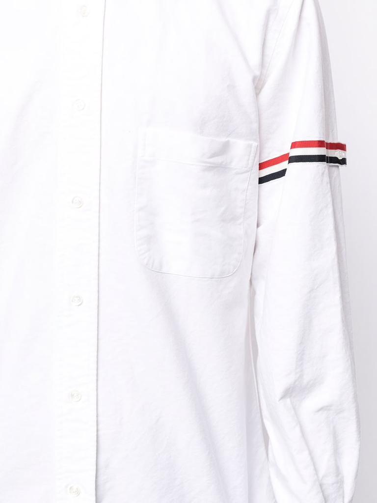 商品Thom Browne|THOM BROWNE MEN CLASSIC FIT SHIRT W/ RWB GROSGRAIN ARMBAND IN OXFORD,价格¥3315,第6张图片详细描述