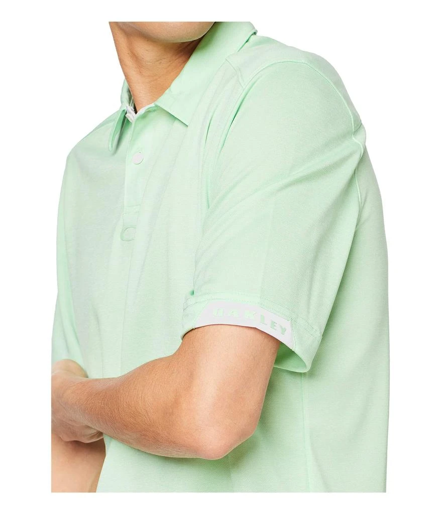 商品Oakley|Men's Gravity Short Sleeve Polo 2.0,价格¥487,第2张图片详细描述