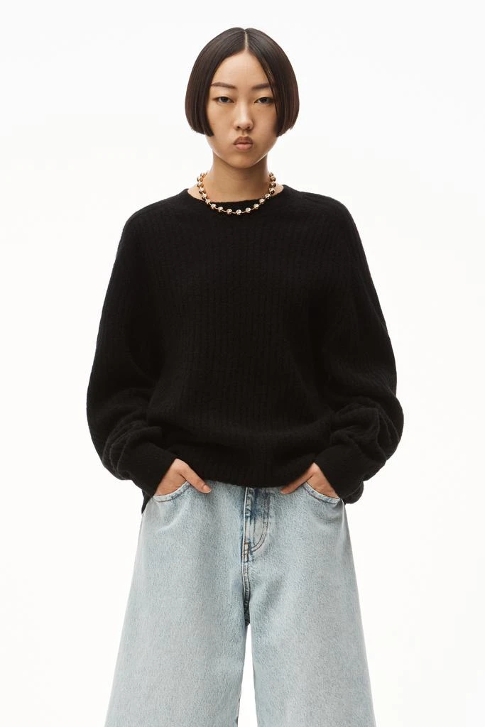 商品Alexander Wang|RIBBED CREWNECK SWEATER IN ALPACA FLEECE,价格¥1643,第2张图片详细描述