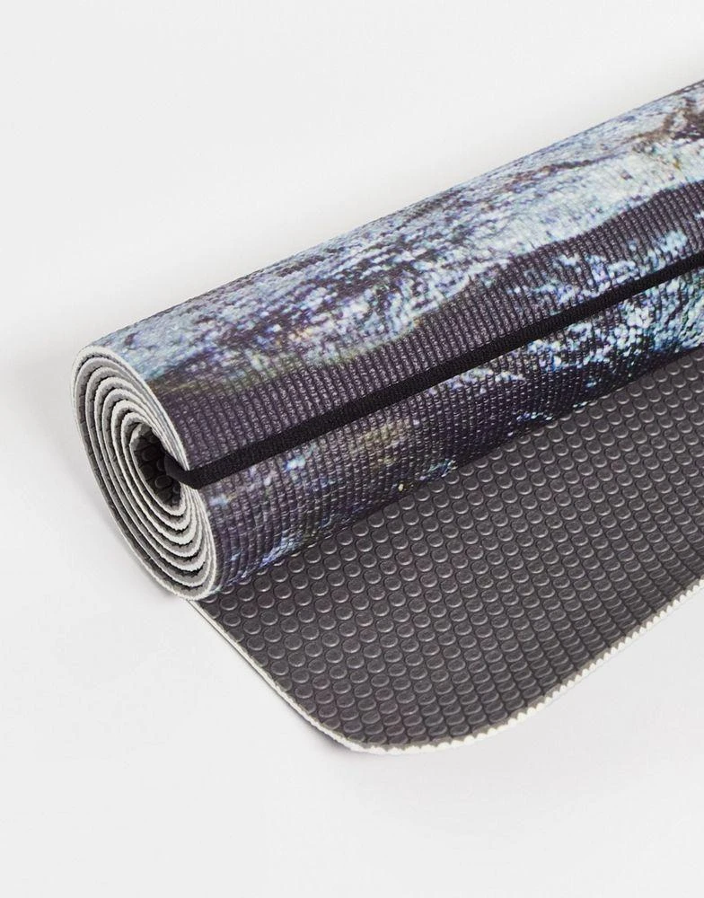 商品FIT HUT|Fithut waterfall print yoga mat in blue and green,价格¥151,第4张图片详细描述