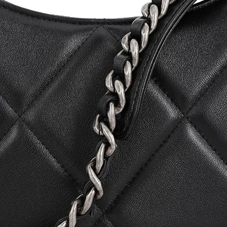 商品[国内直发] Chanel|香奈儿 19Bag 24C 品牌Logo拉链开合 羊皮 豌豆包单肩斜挎包 迷你 女款 黑色,价格¥32000,第7张图片详细描述