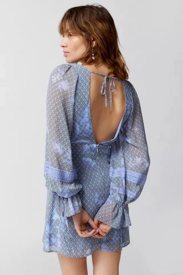 商品Urban Outfitters|UO Charlene Printed Long Sleeve Mini Dress,价格¥74,第5张图片详细描述