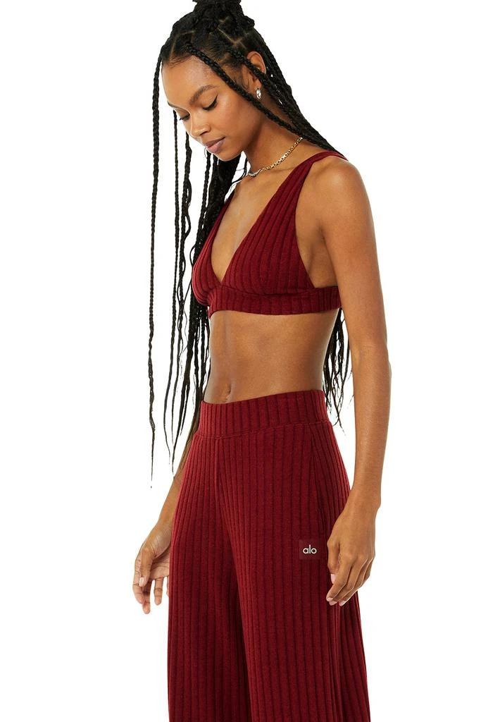 商品Alo|Ribbed Take Comfort Bra - Cranberry,价格¥387,第3张图片详细描述