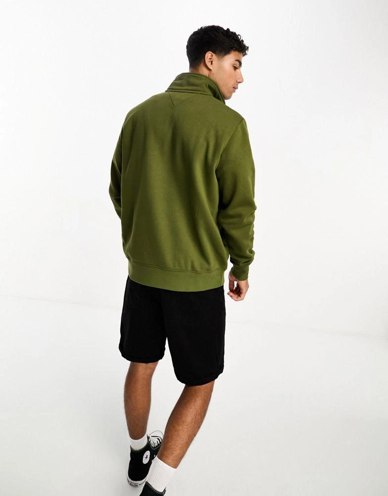 商品Tommy Hilfiger|Tommy Hilfiger tommy logo mock neck sweatshirt in putting green,价格¥807,第3张图片详细描述