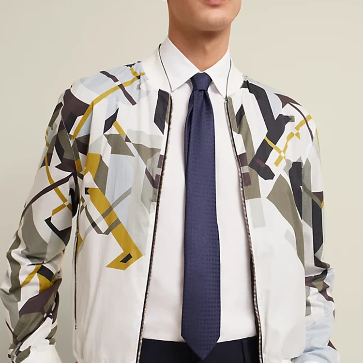 商品[国内直发] Hermes|爱马仕 H印花 纯色 真丝 领带 男女同款情侣款 蓝色,价格¥2159,第5张图片详细描述