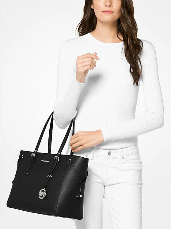 商品Michael Kors|Voyager Medium Crossgrain Leather Tote Bag,价格¥2234,第2张图片详细描述