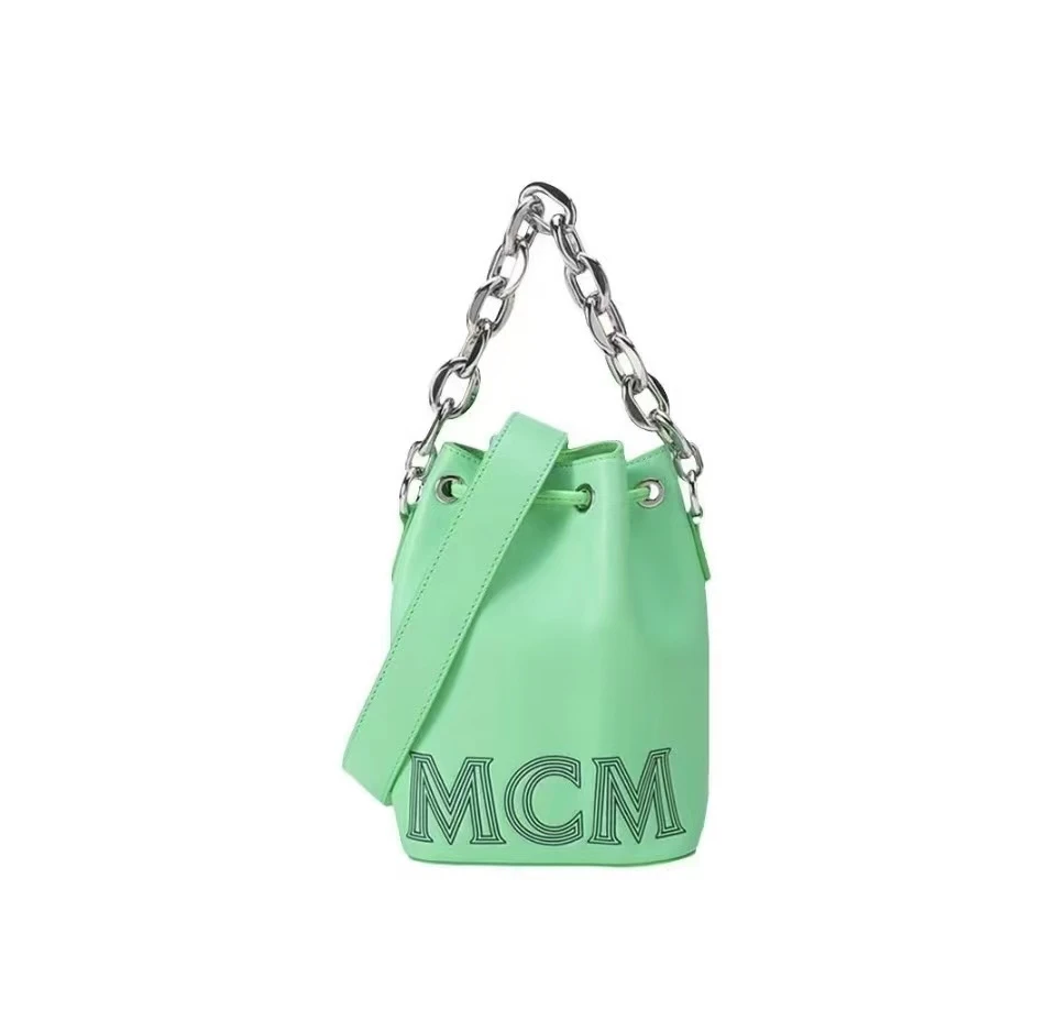 商品MCM|MCM 金属链条双肩带抽绳单肩 皮革桶包斜挎手提包迷你女款绿色MWDCSSX02JW001-SUMMER GREEN,价格¥5479,第1张图片