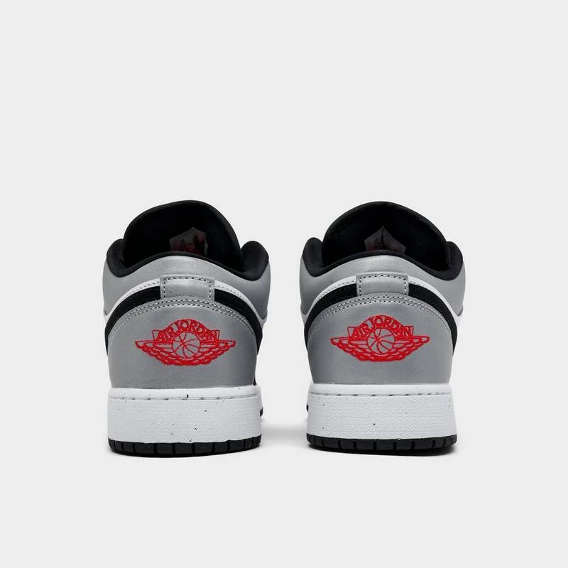 商品Jordan|Big Kids' Air Jordan Retro 1 Low SE Casual Shoes,价格¥818,第4张图片详细描述