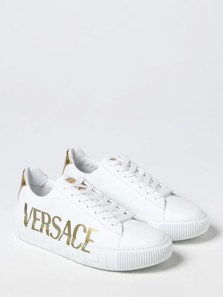 商品Versace|Versace sneakers in leather with printed logo,价格¥4752,第2张图片详细描述